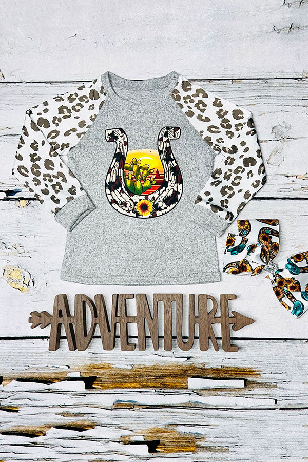 Western grey horse shoe sunset girl boutique t-shirt w/leopard sleeves DLH0824-23