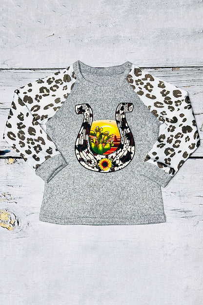 Western grey horse shoe sunset girl boutique t-shirt w/leopard sleeves DLH0824-23