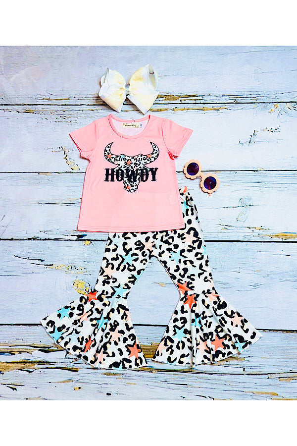 "HOWDY" bull top w/multicolor cheetah & stars bell bottoms 2pc set XCH0666-10H