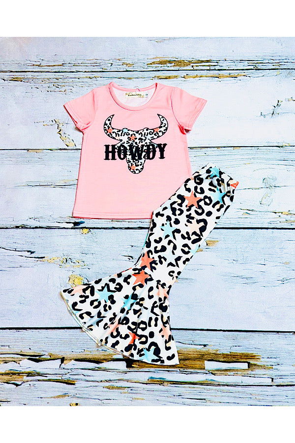 "HOWDY" bull top w/multicolor cheetah & stars bell bottoms 2pc set XCH0666-10H