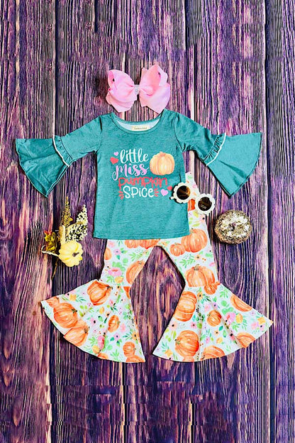 Halloween "LITTLE MISS PUMPKIN SPICE" green girls boutique set XCH0013-16H