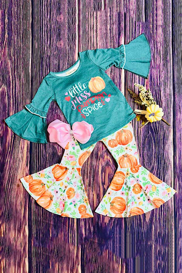Halloween "LITTLE MISS PUMPKIN SPICE" green girls boutique set XCH0013-16H