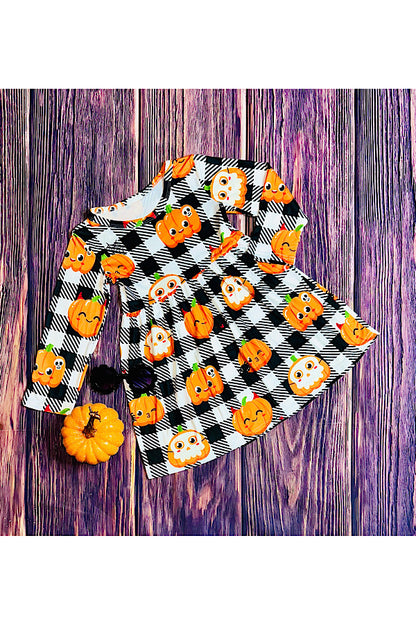 Cute pumpkins on black/white plaid dress DLH2627