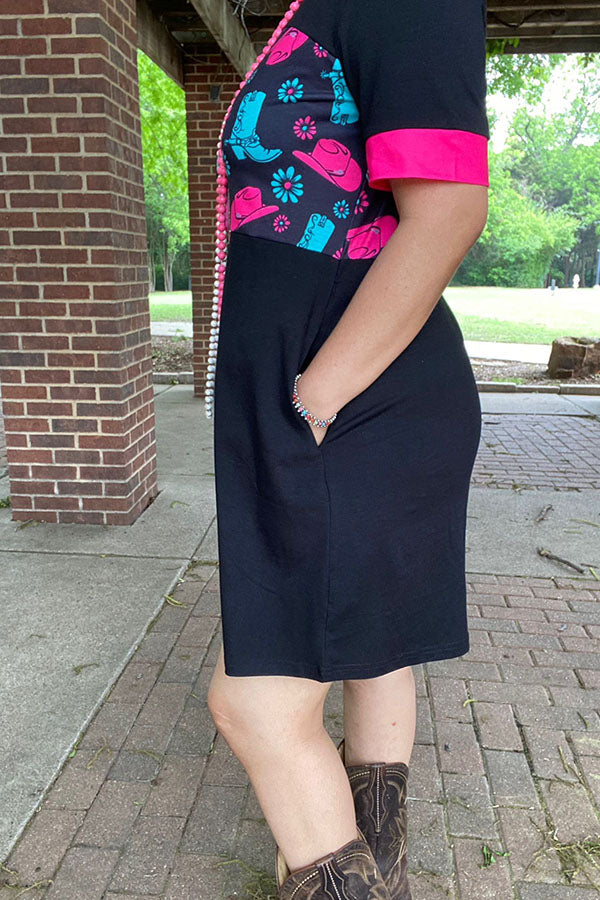 Western hat & boots printed & black block short sleeve women dress XCH14282