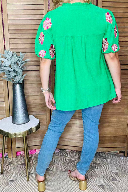 Flower embroidery green crepe fabric lantern short sleeve women top XCH16346