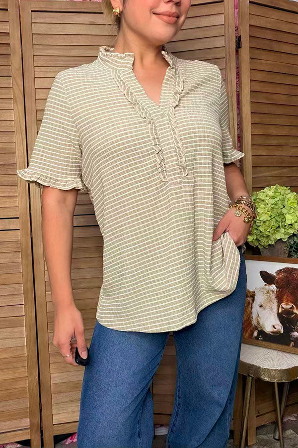 Trendy plaid ruffle short sleeve & front women's boutique top Southern Stitch XCH17538