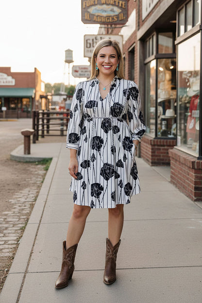 Women dress wholesaler Black floral & stripe with trim & 3/4 sleeves GJQ16068