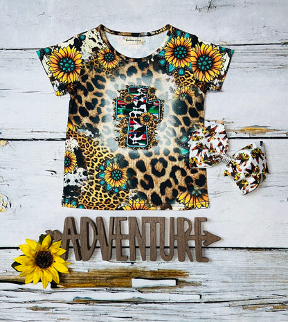 Leopard & sunflowers w/cross short sleeve t-shirt XCH0722-24H