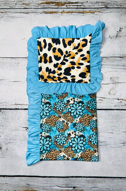 Turquoise & leopard reversible baby blanket w/turquoise ruffle DLH1212-9