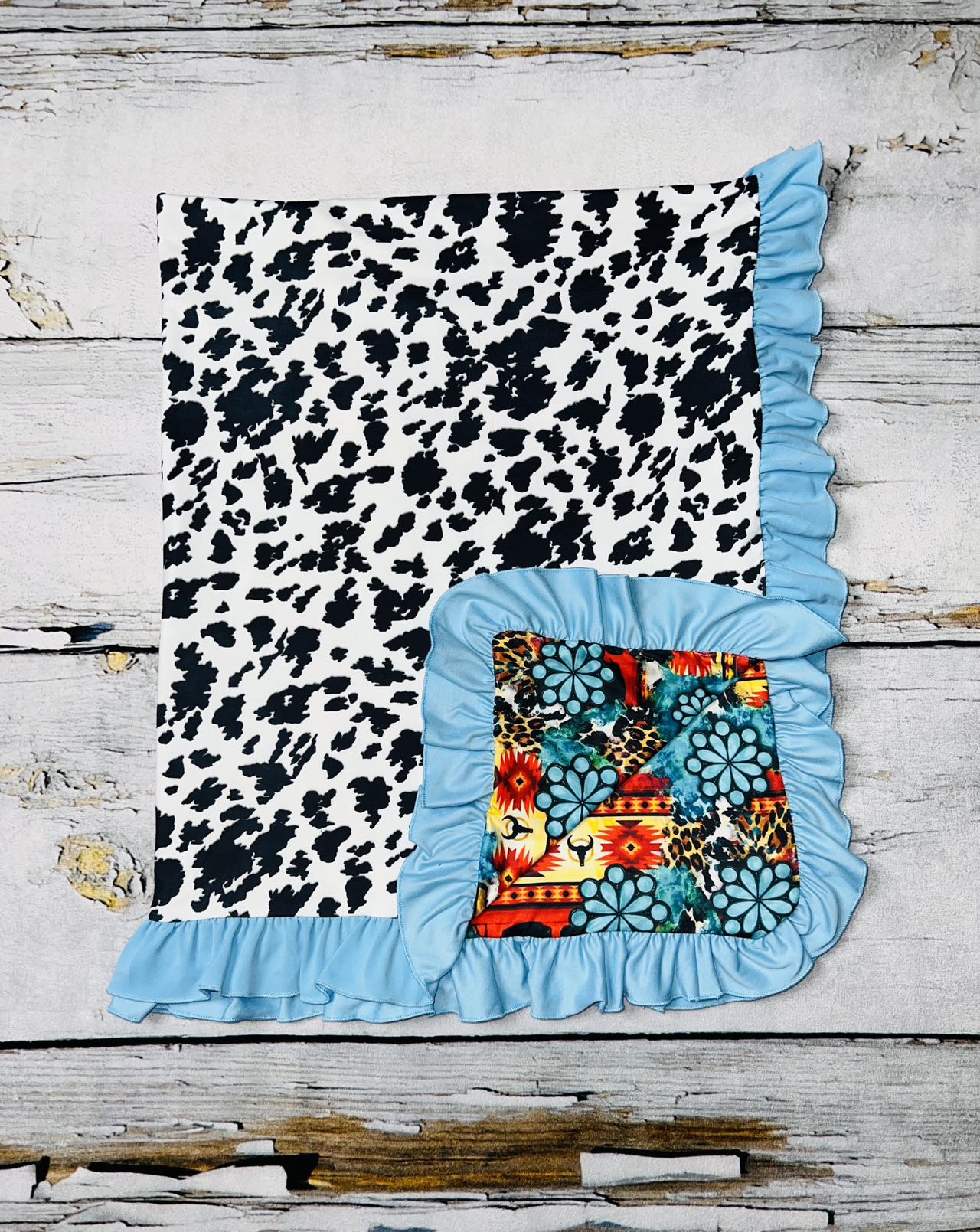 Buffalos & cow print reversible baby blanket w/turquoise ruffle DLH1212-7