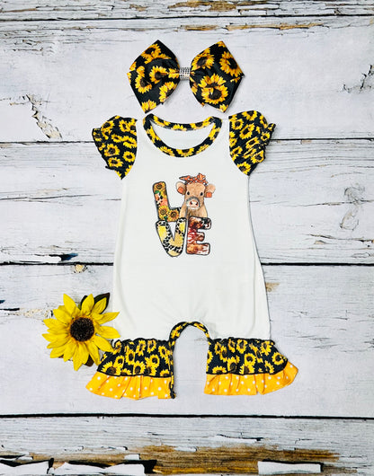 Cow & sunflowers "LOVE" cream baby ruffle romper DLH0821-6