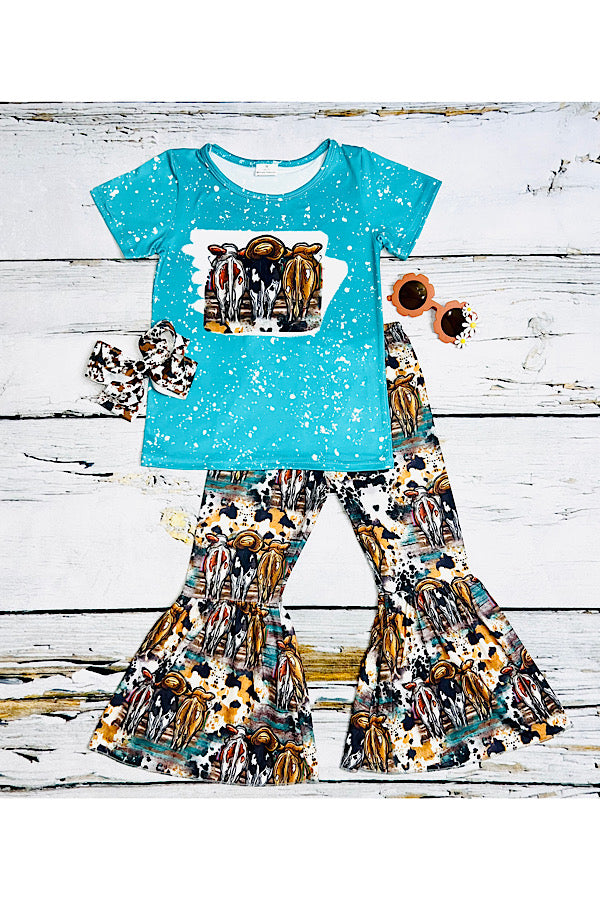 Bleaches turquoise three cows 2pc short sleeve set